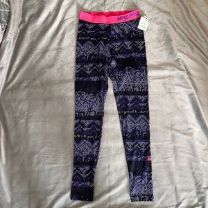 NWT Nike Pro Leggings